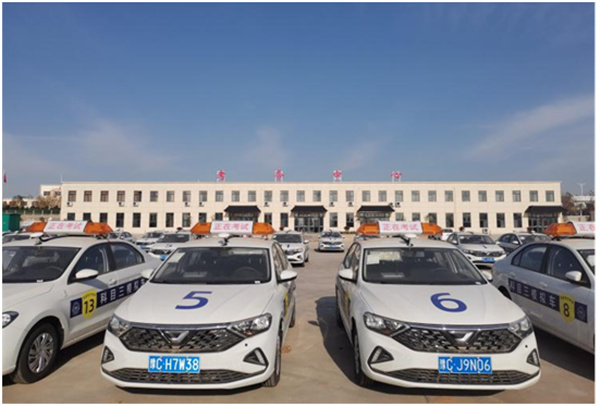 機動車駕駛科目三考試 機動車駕駛科目三考試